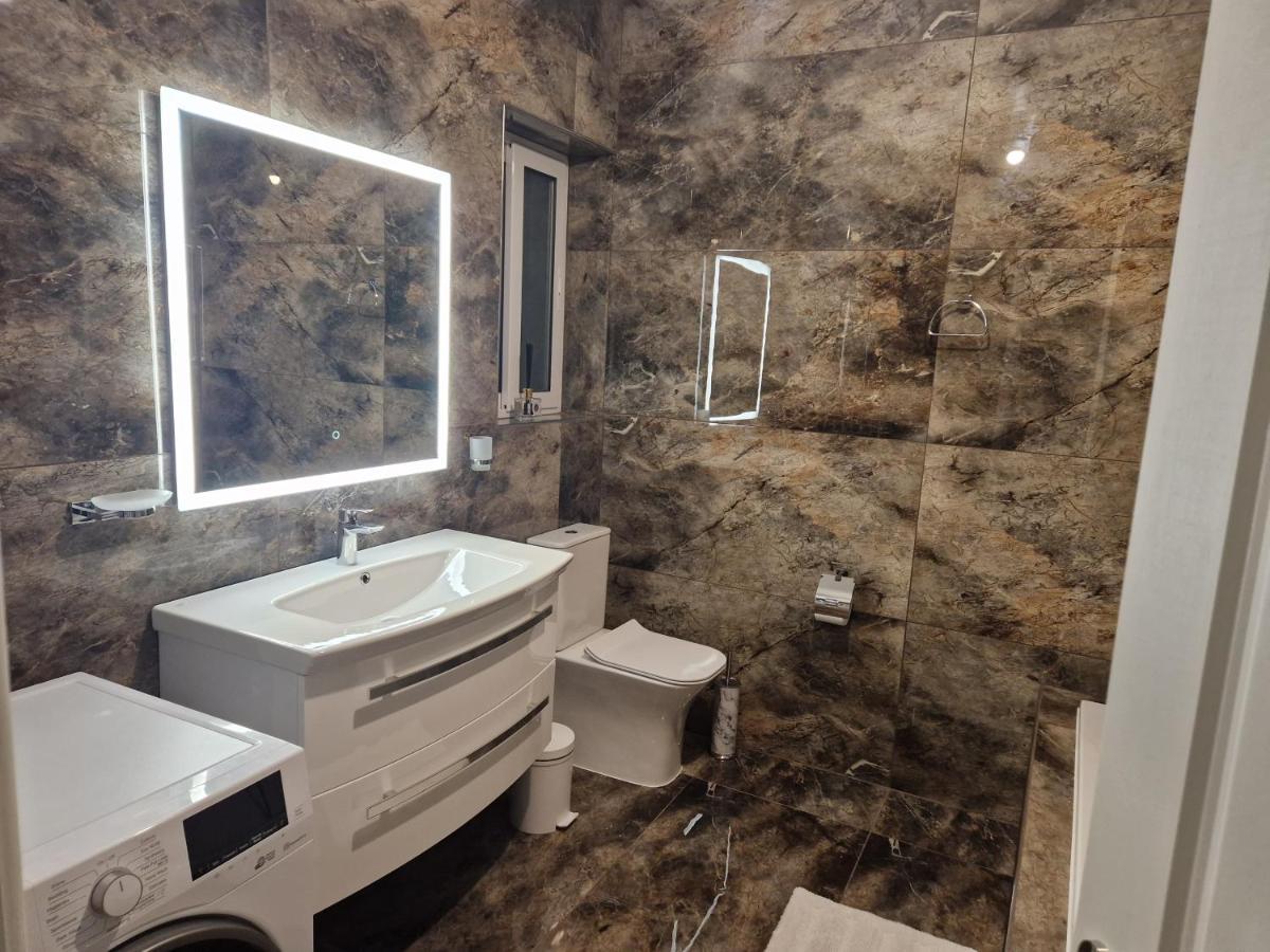 Town Pent House Lejlighed Luqa Eksteriør billede